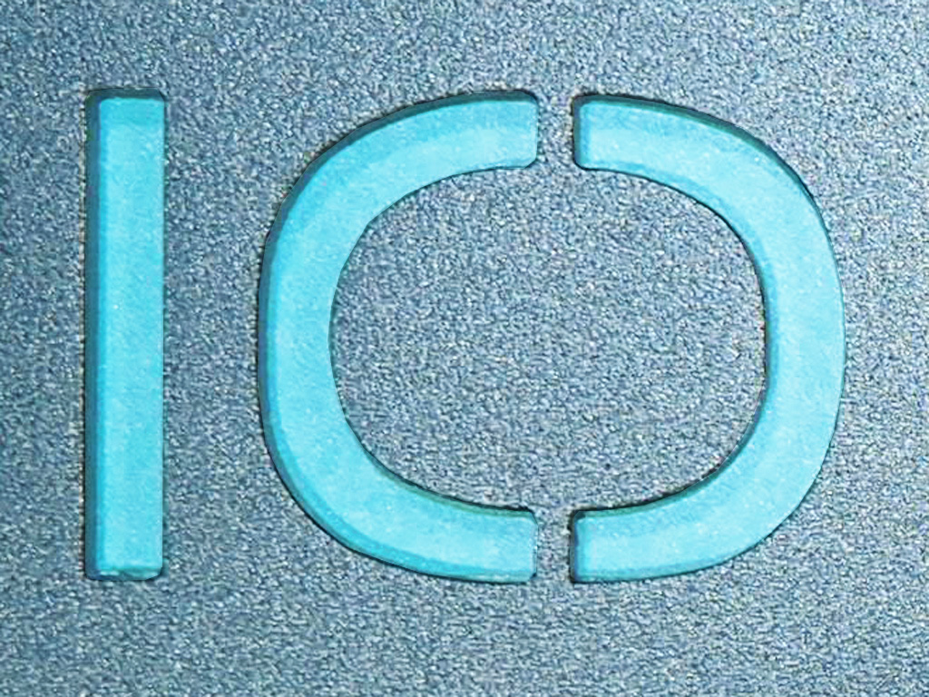 Branding Guide Beleuchtetes Firmen Logo IO