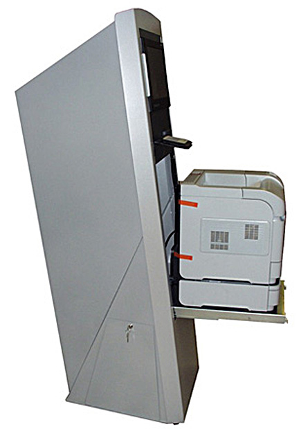 Kundenspezifisch angepasstes Terminal P30 mit ausgezogenem Drucker